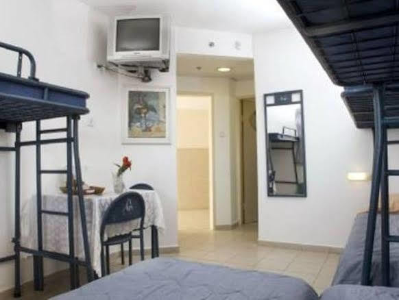 Hi - Mitzpe Ramon Hostel Exterior photo